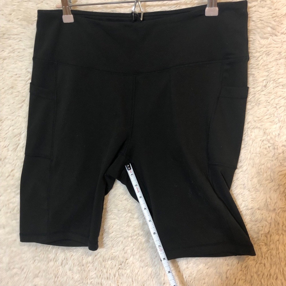 Black High Waisted Biker Shorts with Pockets Plus Size 2XL Athletic Yoga - Picture 5 of 6